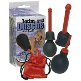 Mini intimate hygiene kit